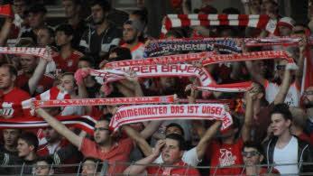 Auftritt der "kleinen Bayern" auf großer Bühne im Willy-Sachs-Stadion. Foto: ssp