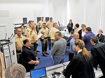 Das Foto entstand Anfang September beim ersten Verhandlungstag der mutmaßlichen ungarischen Diebesbande.  Foto: Matthias Hoch/Archiv