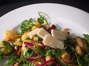 Gnocchi-Pfanne mit Rucola