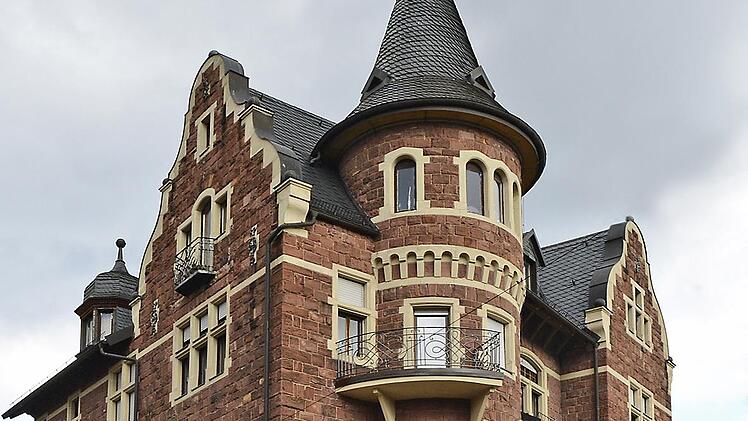 "Peters Burg" in der Maxstraße 30.
