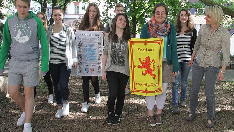 Mit insgesamt 23 Schülern ist Helga Lormes in den Pfingstferien nach Schottland gereist, um die Kontakte anzubahnen.