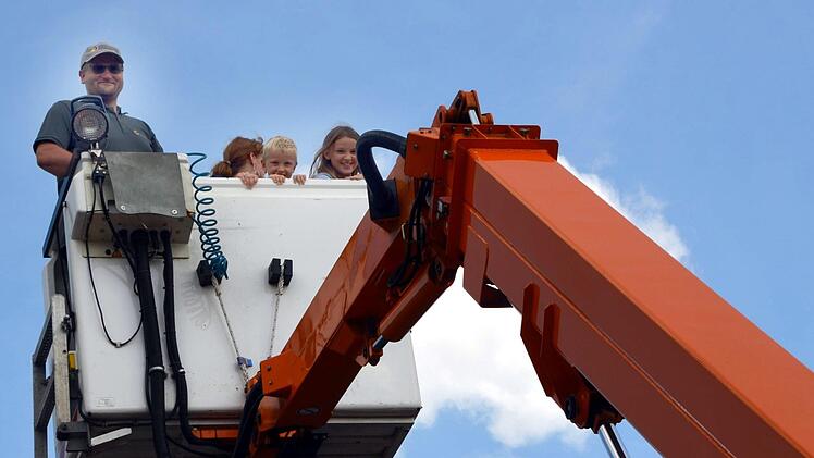 Eindrücke vom Tag der offenen Tür im neuen Domizil der Bad Kissinger Stadtwerke.  Foto: Peter Rauch