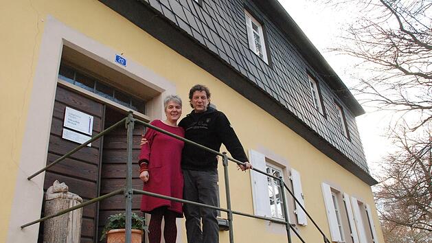 Die Zeit ist reif: Das Pfarramt ist f&uuml;r Pfarrer Hartmut Bezold und seine Frau Petra zu gro&szlig; geworden. Die f&uuml;nf Kinder sind mittlerweile alle ausgezogen. Am 6. Januar feiert er seinen Abschiedsgottesdienst.Foto: Christiane Lehmann