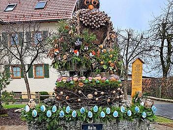 Die Feuerwehr Kleingesee ist f&uuml;r ihre spektakul&auml;ren Themenosterbrunnen bekannt.