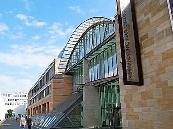 Das Germanische Nationalmuseum in Nürnberg dient als Schauplatz der Präsentation "Karl IV."