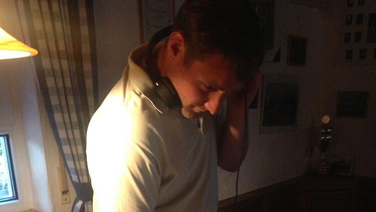 Der Seßlacher Bürgermeister Martin Mittag betätigt sich hin und wieder als DJ.  Foto: Julia Bach