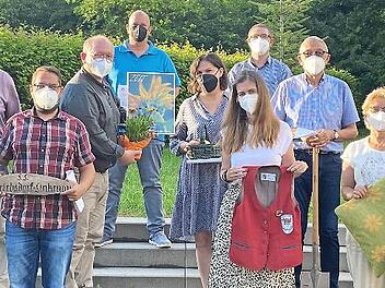 13 Projekte aus der Gemeinde Ahorn erhalten eine Förderung aus dem "5 für 500"-Regionalbudget der Initiative Rodachtal. Bei der Gemeinderatssitzung gab es die Förderbescheide für die Träger der Projekte.