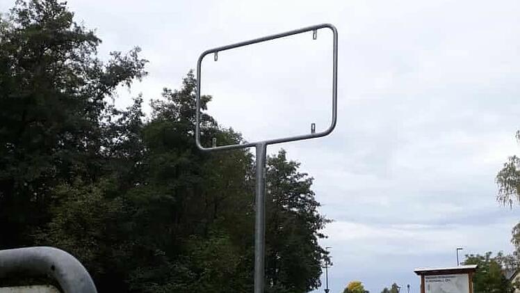 Michelau: Ortsschild geklaut
