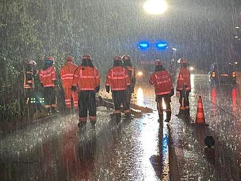 Nürnberg: Feuerwehren ziehen Bilanz nach Unwetter
