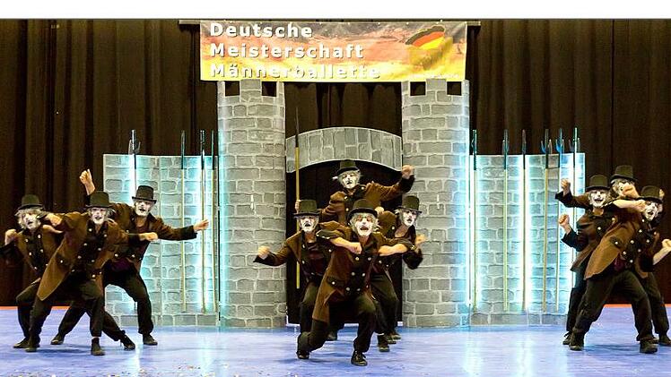 "DAN - Die Anzichn Normoln" wurden Vizemeister der 16. Deutschen Meisterschaft der Männerballette. Fotos: privat