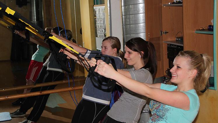 Die Schülerinnen der Mittelschule Bad Brückenau sind sportlich unterwegs. Foto: Ulrike Müller