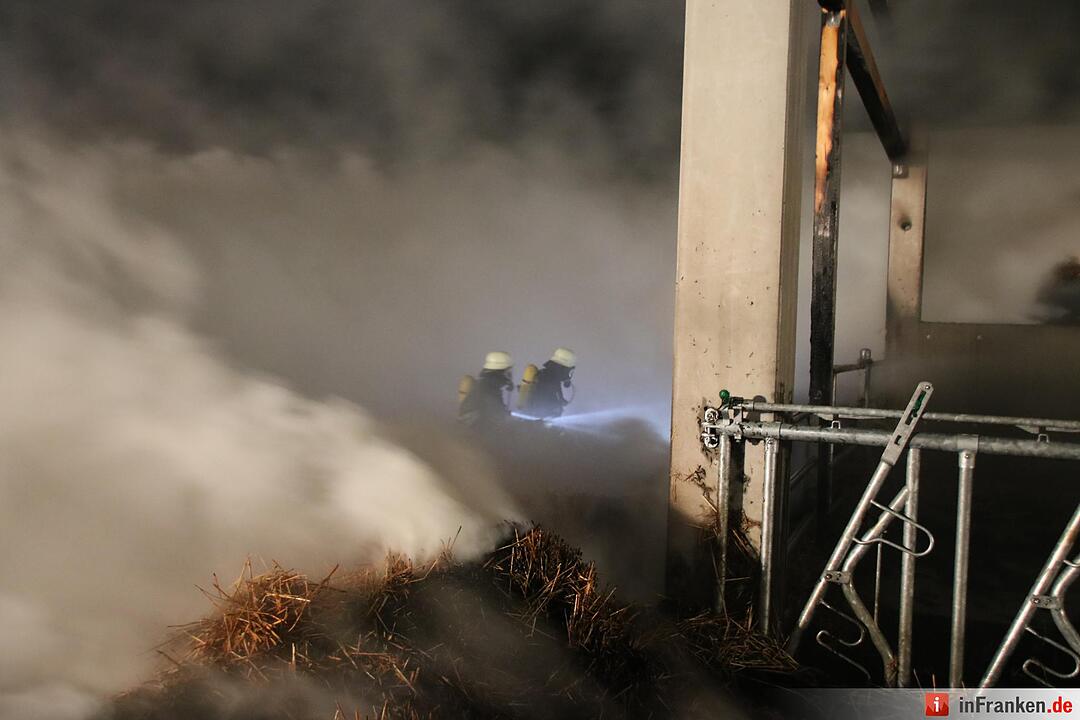 Hoher Schaden bei Stallbrand bei Nüdlingen