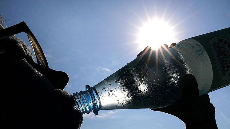 Tropische Temperaturen herrschen aktuell in Deutschland. Symbolfoto: Oliver Berg/dpa