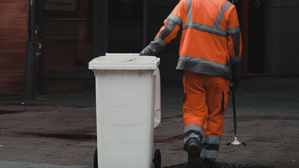 Wie Viel Verdient Man Bei Der Müllabfuhr www.infranken.de