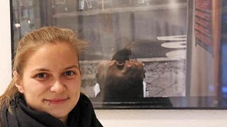 Fotografin Kathi Bauersachs präsentiert ihre Ausstellung "Berlin unbemerkt" bis 28. November im Steinweg 57. Foto: Simone Bastian