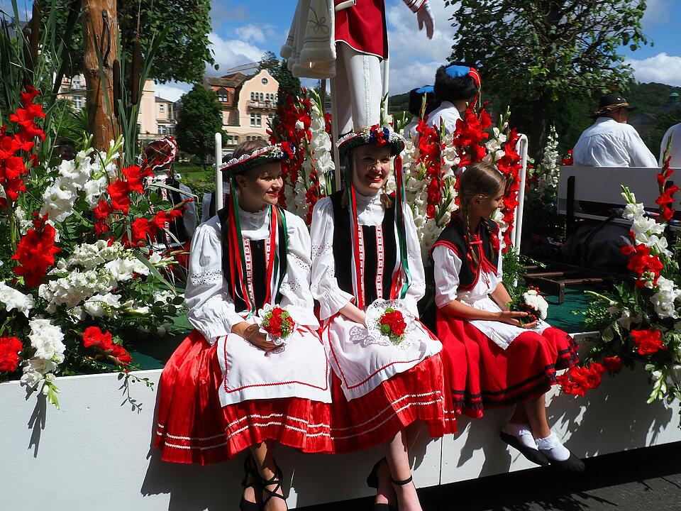 Großer historischer Festzug durch Bad Kissingen!