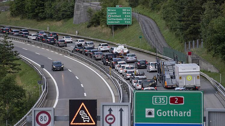 Schweiz will bei Ausl&auml;ndern f&uuml;r Durchfahrt kassieren