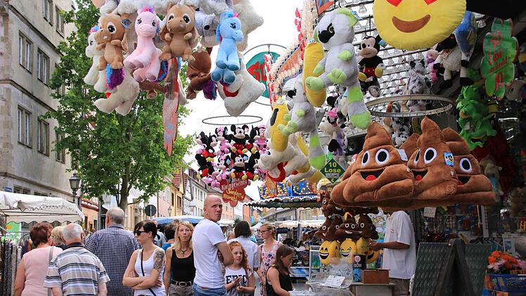 Markttreiben beim Stadtfest. Foto: Heike Beudert