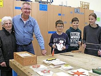 Raimund Albert leitet die Laubs&auml;gearbeiten.  Foto: privat