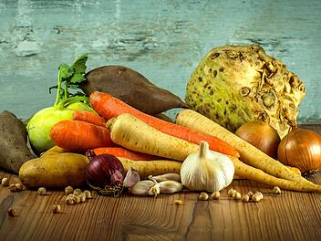 Mit gesunder Ernährung gegen Arthrose. Foto: LubosHouska/pixabay.com.