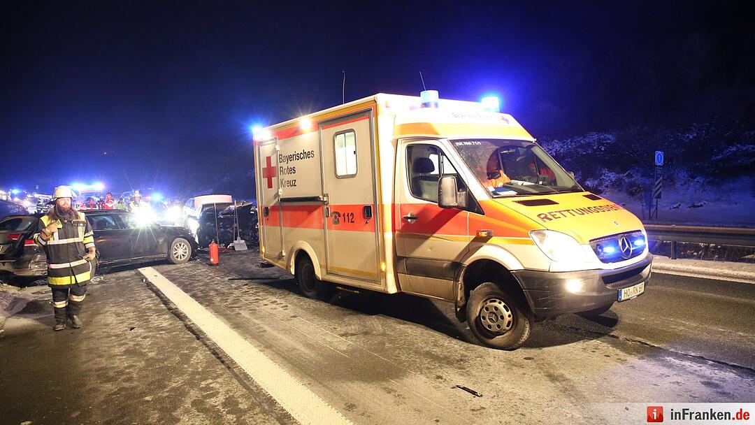 Mehrere Fahrzeuge an Unfall auf A72 beteiligt