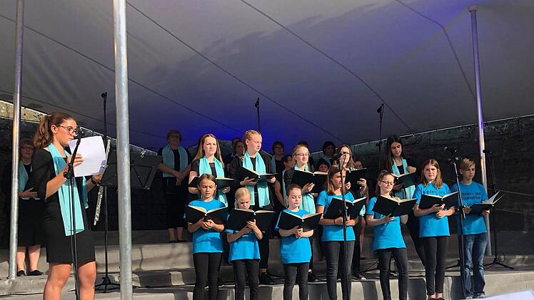 Impressionen vom Chorfestival     Foto: Richard Sänger