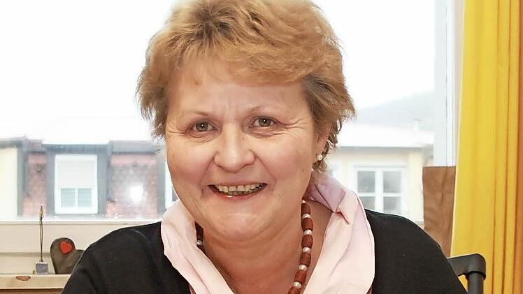 Pia Schmidt von der kirchlichen allgemeinen Sozialarbeit verwaltet den Kinderfonds. Foto: Dagmar Besand