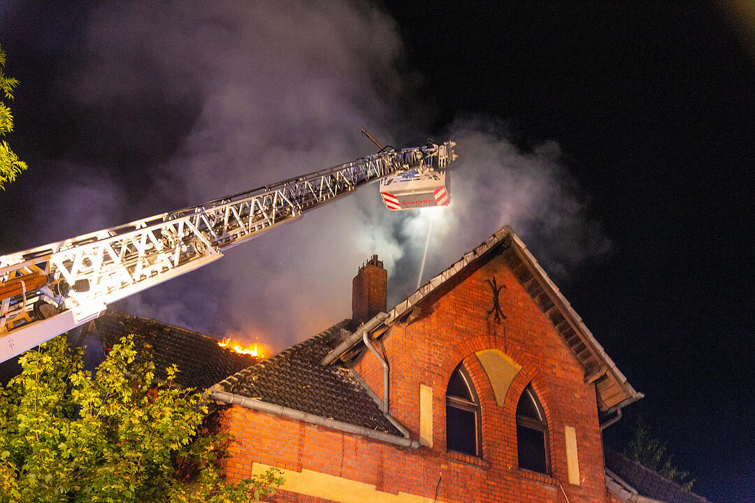 Coburg: Rettungseinsatz nach Brand in Mehrfamilienhaus