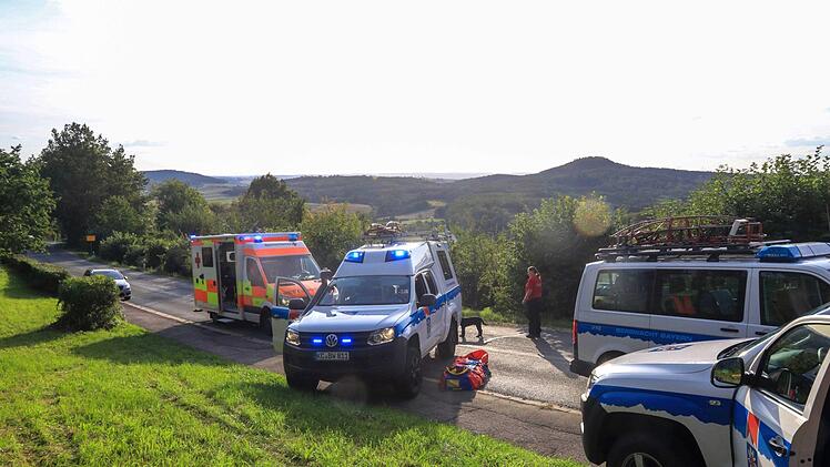 Gegen 18 Uhr st&uuml;rzte ein Gleitschirmflieger in Neubanz, nahe des Klosters Banz, ab.