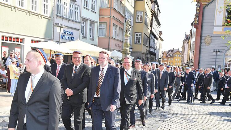 Impressionen vom Einzug am Freitagnachmittag.  Foto: Ronald Rinklef