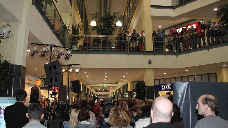 Nik P. am Mittwochabend im "Fritz" in Kulmbach. Foto: Jürgen Gärtner