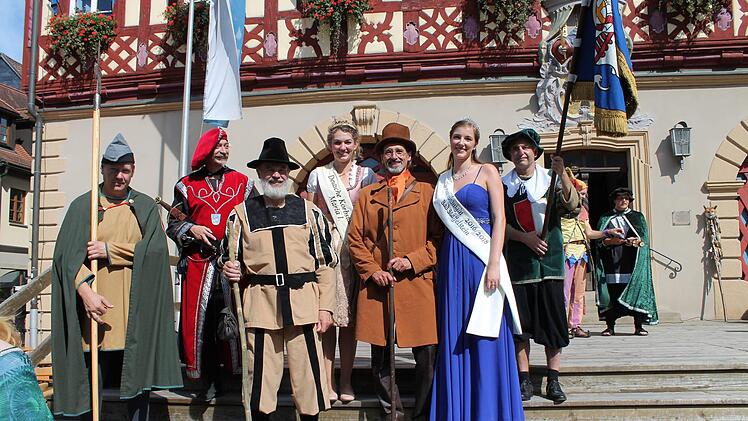 Für ein Wochenende versetzt das Altstadtfest die Besucher rund um dem Marktplatz wieder zurück ins Mittelalter.
