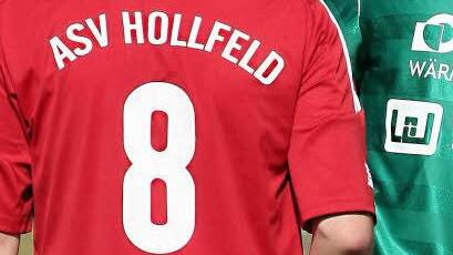 So viele Spieler haben im Sommer dem ASV Hollfeld den Rücken gekehrt, dass der Verein seine Mannschaft aus der Bezirksliga West zurückziehen musste. Jetzt scheint der Verein auch noch Ärger mit dem Finanzamt zu haben. Foto: sportpress