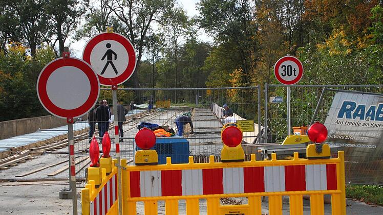 Die Mainbrücke Mainleus wird saniert.Jürgen Gärtner