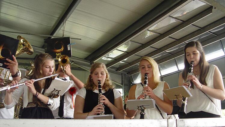 Die Damen der Band. Foto: Brigitta Kempe-Wolf
