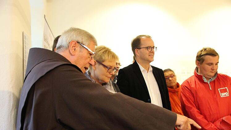 Besichtigung Bruder-Franz-Haus Foto: Benedikt Borst