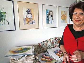Aquarelle sind die Leidenschaft von Renate Knöttner, die sich seit über 30 Jahren der Malerei verschrieben hat.  Foto: Josef Hofbauer
