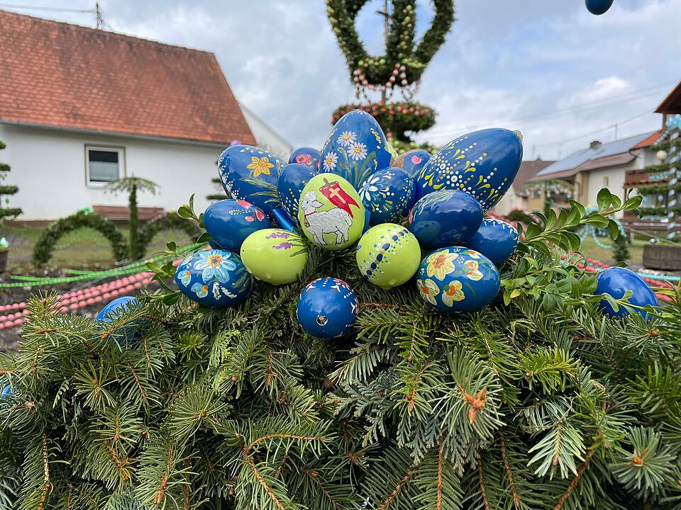 Osterbrunnen in der fränkischen Schweiz wieder geschmückt