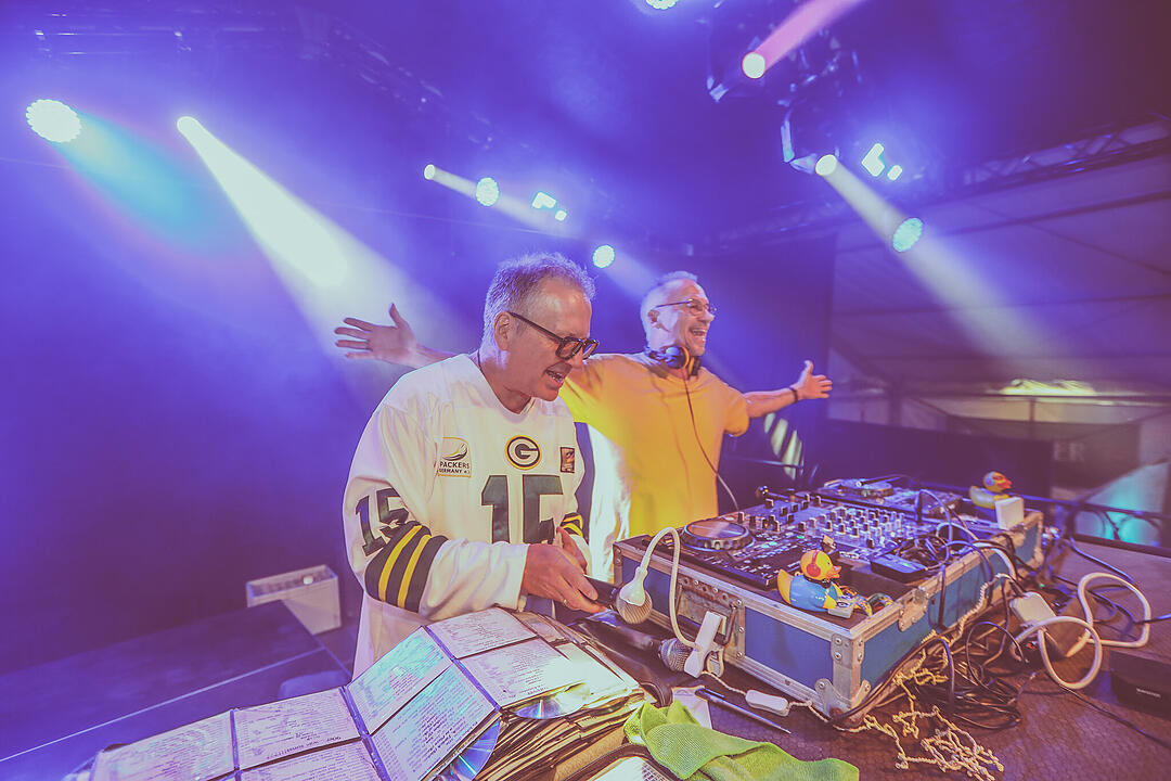 Mit Donny Vox & die Space Brothers, DJ Matze & Franky