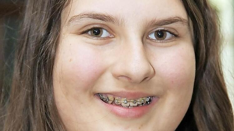 Sandra Rögner (zwölf Jahre, Heubach). Es ist irgendwie schön zu sehen, wie das früher alles war. Ich war mit der Schule schon zwei Mal im Museum. Aber es gibt immer wieder Neues zu entdecken. Spannend ist das alte Klassenzimmer - da ging es früher ganz schön streng zu und man musste ganz sauber auf die Tafeln schreiben. Foto: Will