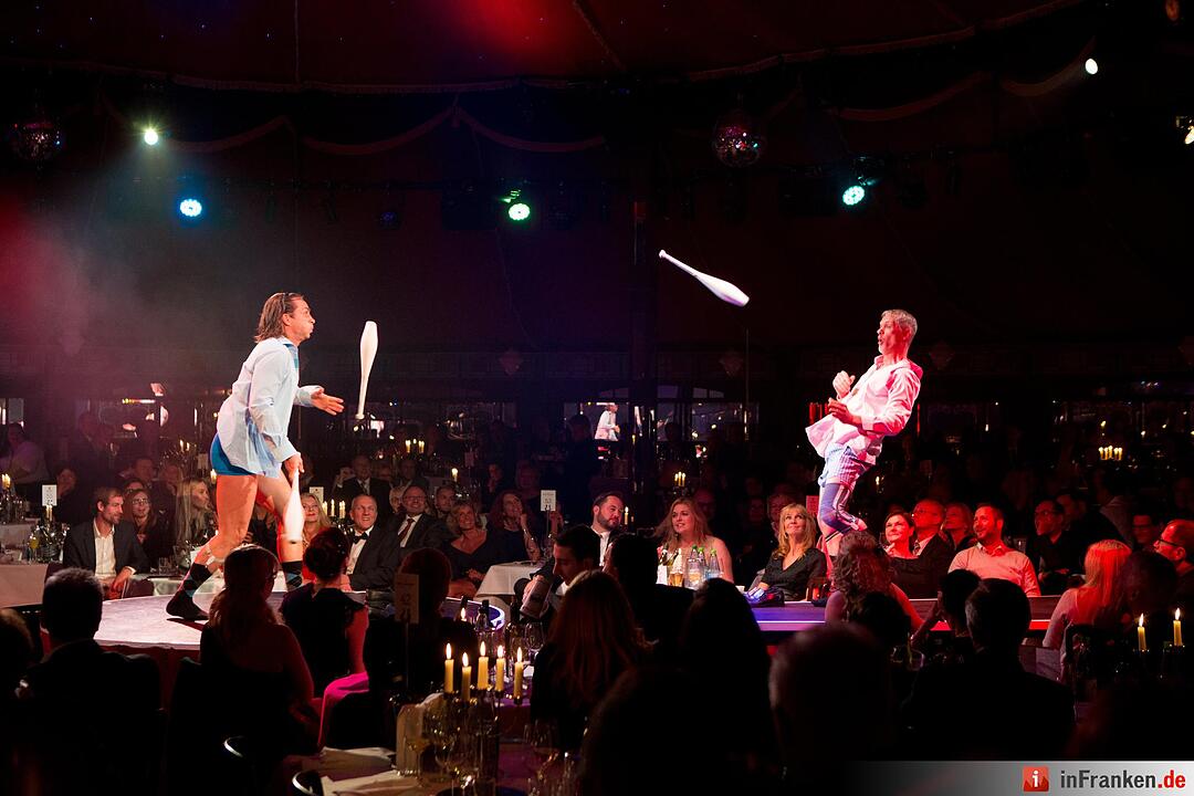 Premiere des Alexander Herrmann Palazzo in Nürnberg - Dinner-Show startet in die siebte Spielzeit