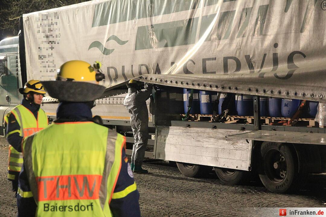 Unfall mit Gefahrgut-Laster auf der A3 bei Höchstadt