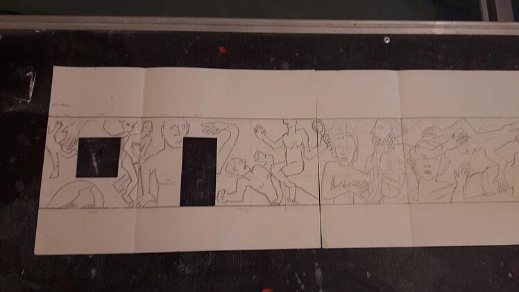 Zu den neuen Schikora-Bildern  im ehemaligen Münnerstädter Bahnhof gesellt sich in der Nachbarwohnung ein Kunstprojekt, das sich neudeutsch "Work in Progress" nennt. Hartmut Hessel