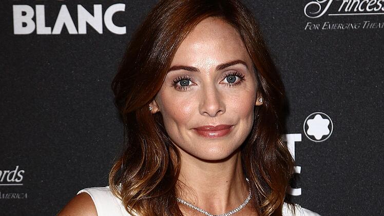 Nach dem Flop ihres Albums "Come To Life" 2009 zog sich Imbruglia f&uuml;r eine Weile aus dem Musikgesch&auml;ft zur&uuml;ck und wirkte in einigen Filmen als Schauspielerin mit.