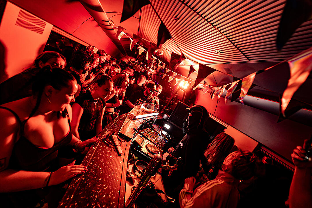 Die beste Party im Zug!