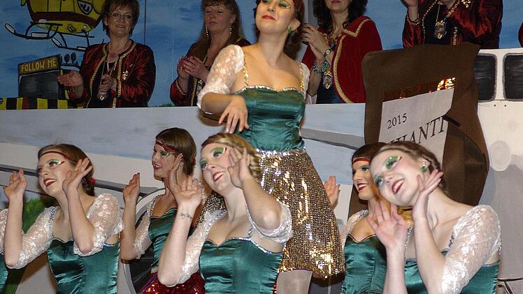 Temperamentvoller Showtanz à la Italia der Auraer "Dance Generation".  Foto: Winfried Ehling