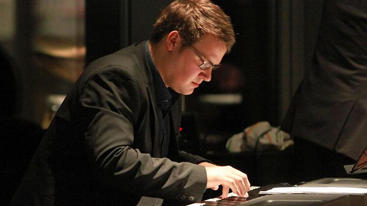 Impressionen vom Gastspiel des Konstantin Herleinsberger Quartetts im Glasmuseum Rosenau.Foto: Jochen Berger