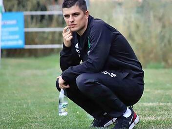 Simon Weber ist seit 2018 Vorsitzender beim FC Haarbrücken.  Foto: Michael Schmidt