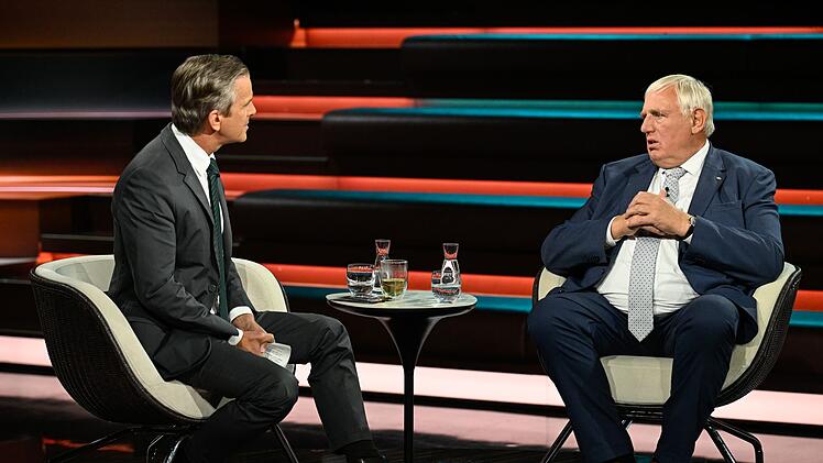 Im Gespr&auml;ch mit Markus Lanz (links) &auml;u&szlig;erte sich CDU-Vize Karl-Josef Laumann emotional zum R&uuml;cktritt von Jens Spahn.