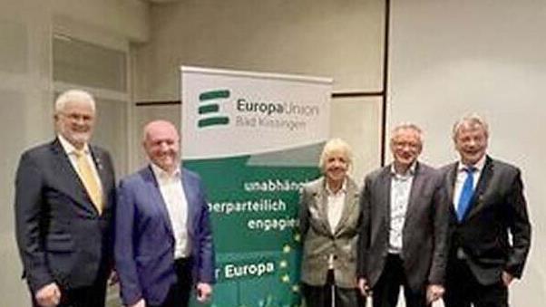 Info-Abend der Europa Union: (von links) Dieter Schornik, Landrat Thomas Habermann, Hannelore Bauer, Reinhard Schaupp und Georg Fath.